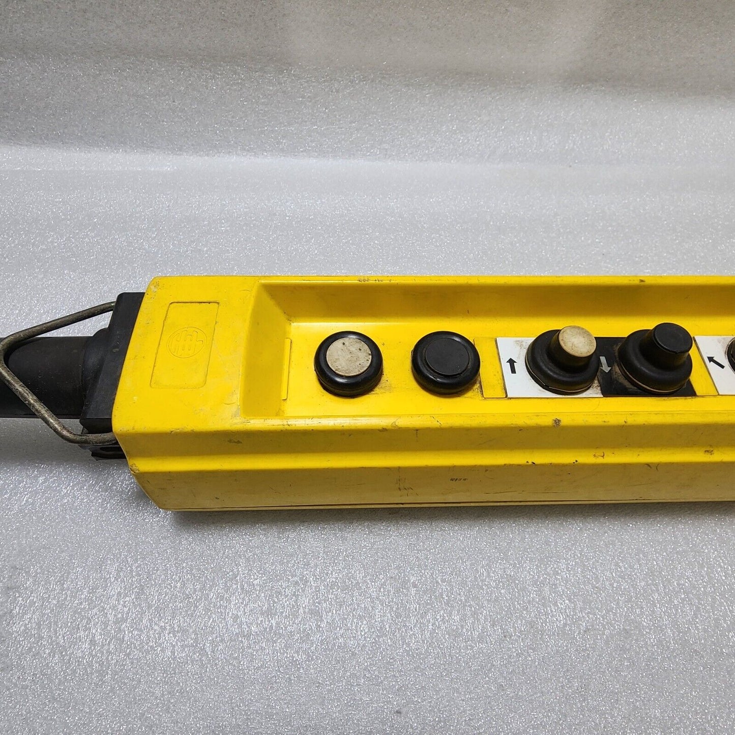 XAC-B 691 PENDANT CONTROL STATION