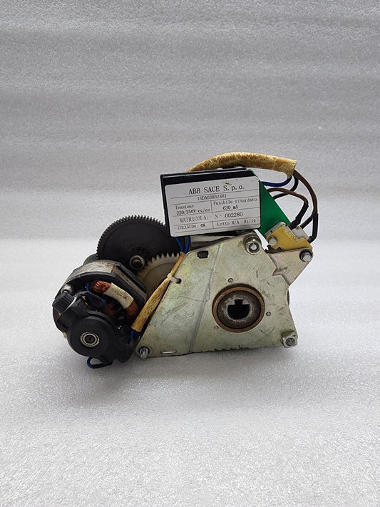 ABB 1SDA038324R1 GEARD MOTOR DEVICE 220/250V CC/CA ORIGINAL PART
