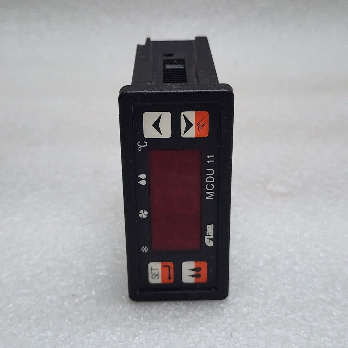 LAE MCDU 11 DEFROST CONTROLLER MCDU11 T1RD 240V