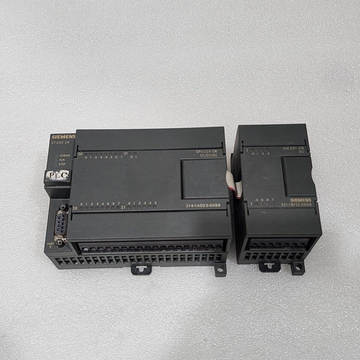 SIEMENS 6ES7 214-1AD23-0XB8 CPU UNIT 224 CN 6ES7 221-1BF22-0XA8 DIGITAL INPUT EM