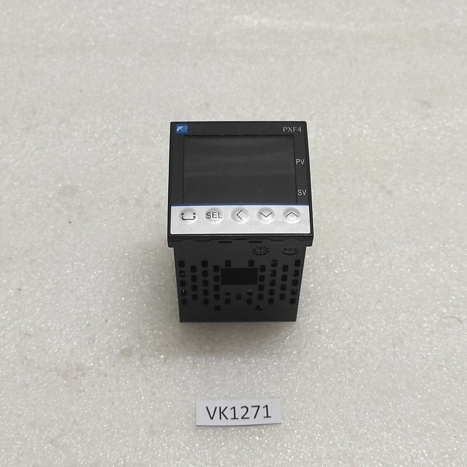 FUJI ELECTRIC PXF4 TEMPERATURE CONTROLLER PXF4ABY2-1VY00 100-240VAC