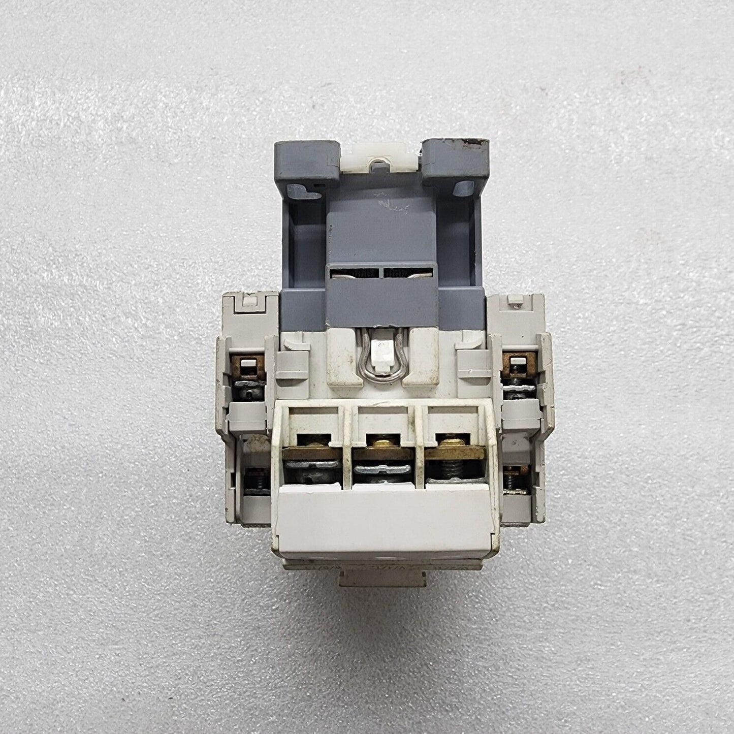 LS MEC GMC-40 MAGNETIC CONTACTOR 40A COIL VOLTAGE 230V