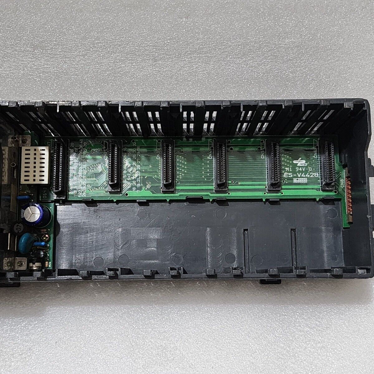 KOYO D2-06BDC1-1 DIRECT LOGICE 205 POWER SUPPLY WITH RACK