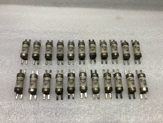BUSSMANN NITD25 FUSE 25A 550VAC LOT OF 11 UNIT