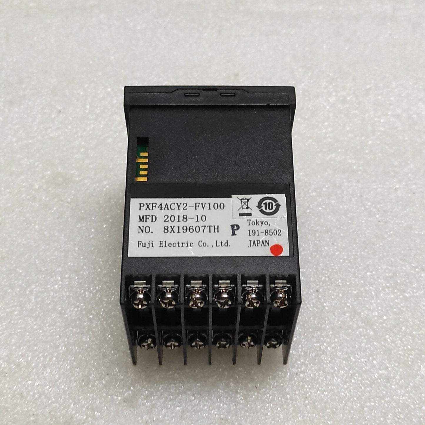 FUJI ELECTRIC PXF4 TEMPERATURE CONTROLLER PXF4ACY2-FV100 100-240V 48X48 MM
