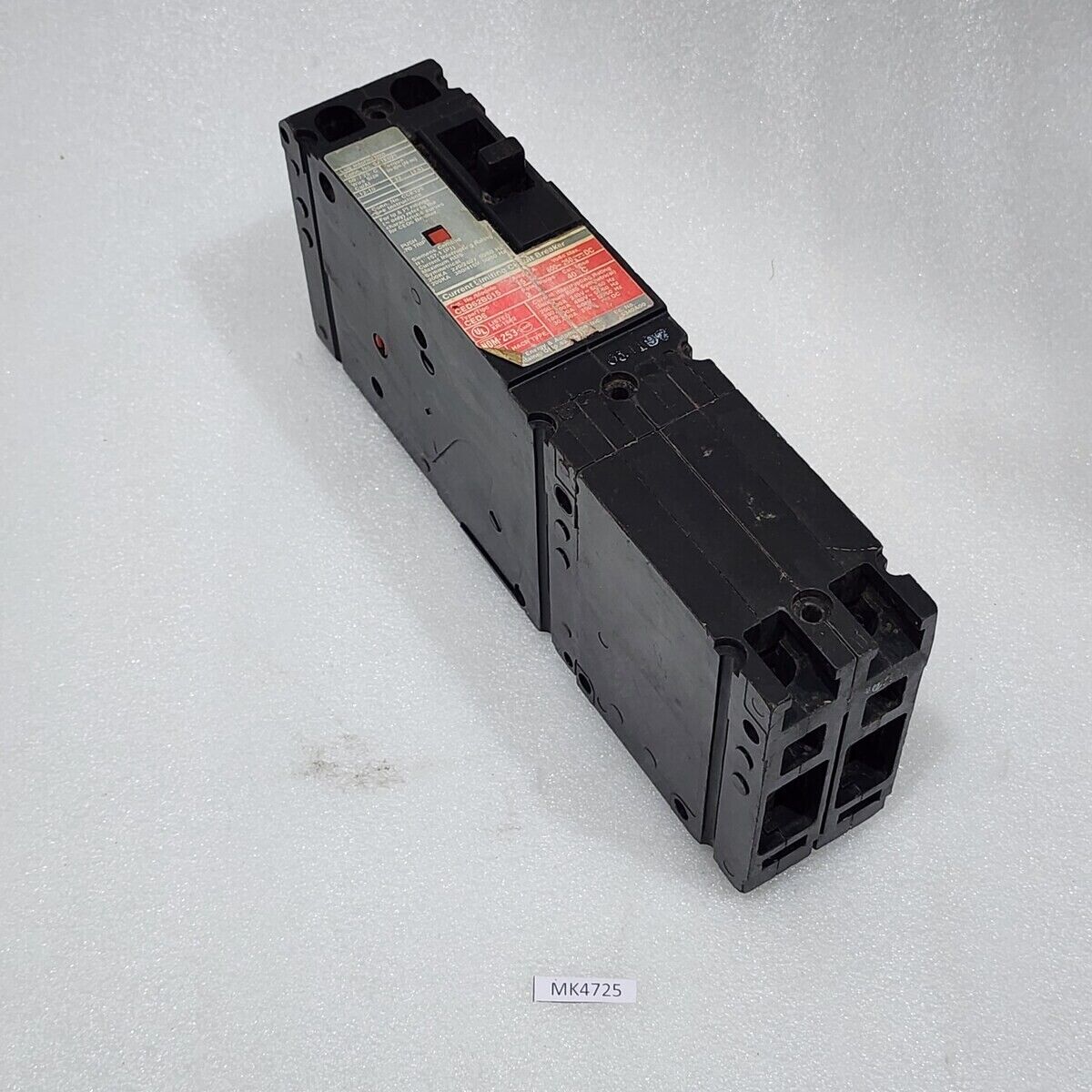 SIEMENS CED62B015 CED 2-POLE 15A CIRCUIT BREAKER 600VAC 250VDC