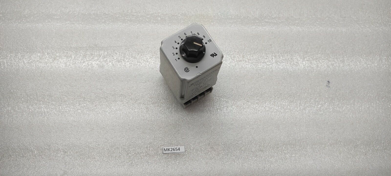 SIGNALINE 330-120V-10SEC OPERATE DELAY RELAY 