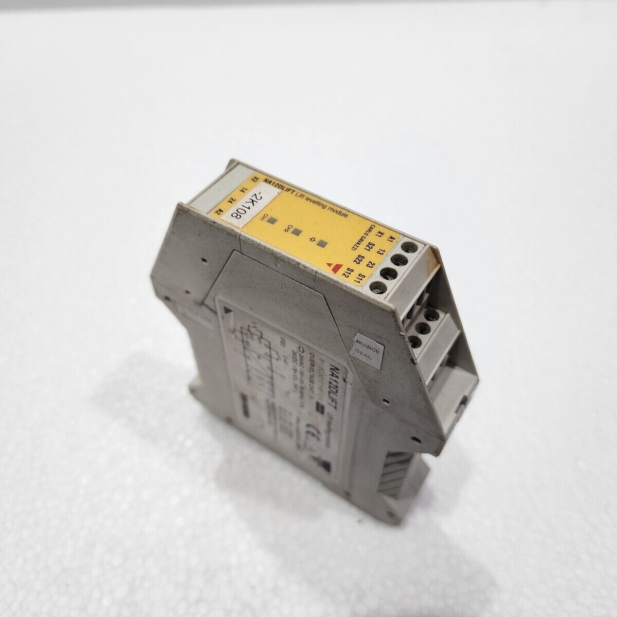 CARLO GAVAZZI NA12DLIFT LIFT LEVELLING MODULE 24VAC/24VDC