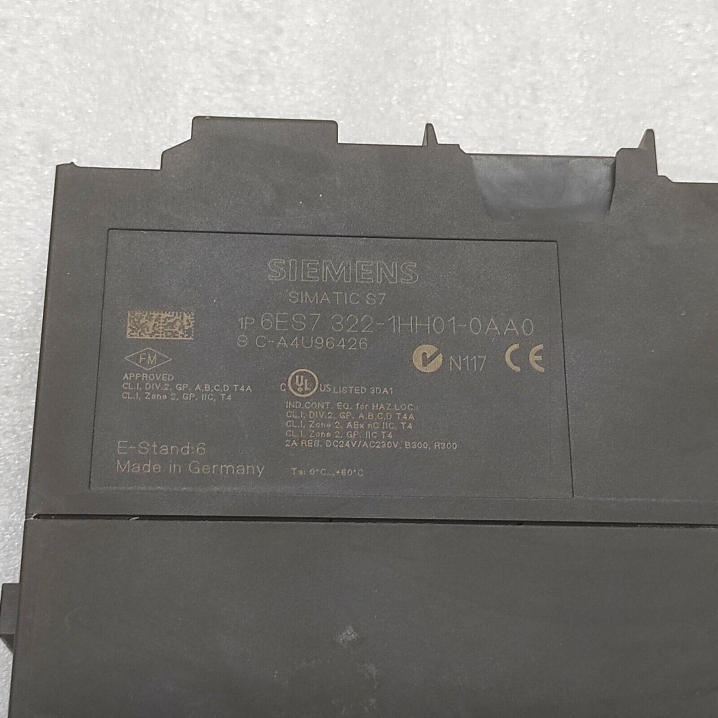 SIEMENS 6ES7 322-1HH01-0AA0 OUTPUT MODULE