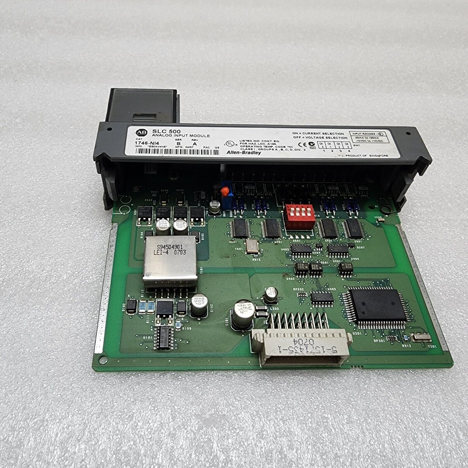 ALLEN BRADLEY CAT 1746-NI4 SER B SLC 500 ANALOG INPUT MODULE