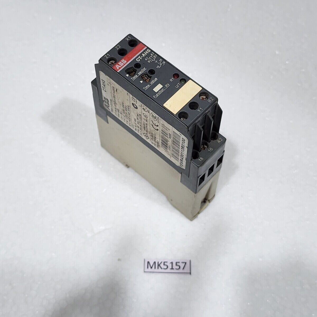 ABB CT-AHS OFF DELAY WITH AUXILIARY SUPPLY TIME RELAY 1SVR430113R0100