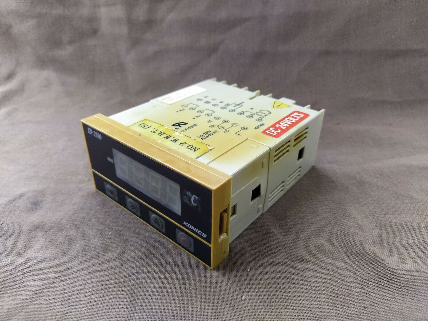 Konics KN-2101 Temperature Indicator KN 2100 24VDC