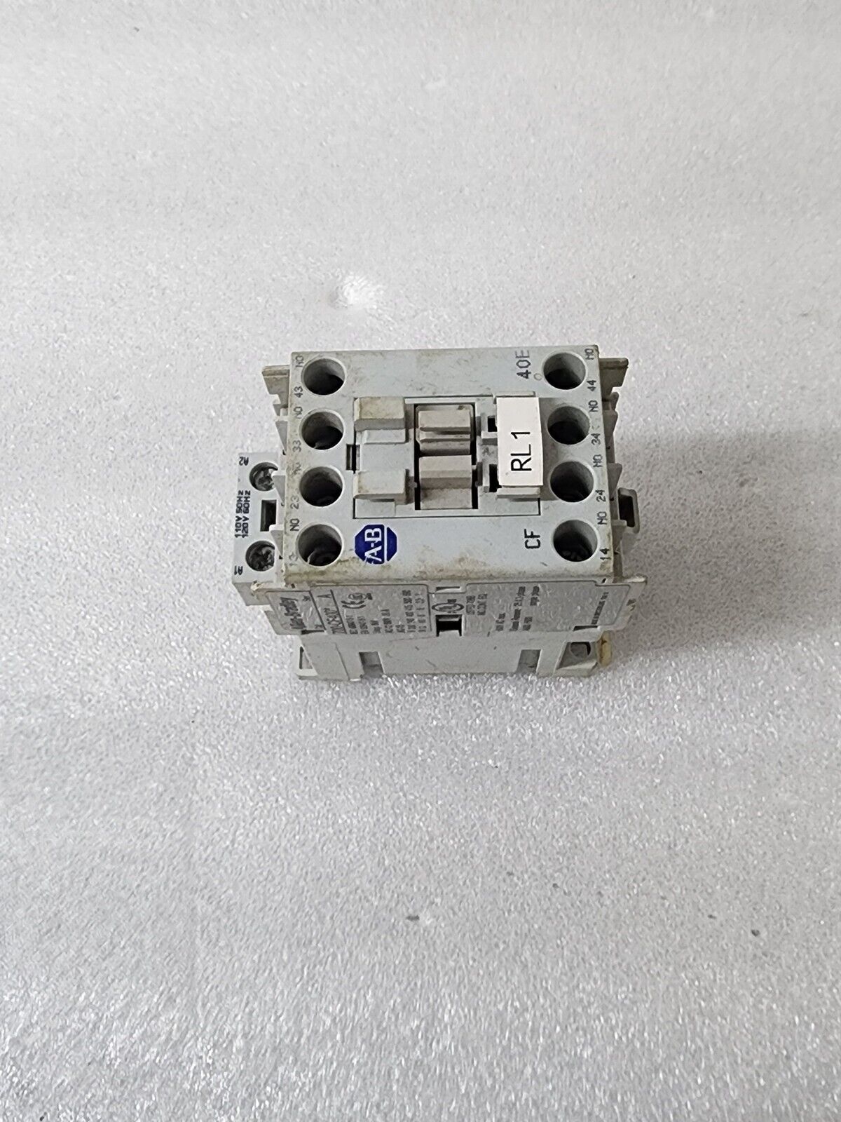 ALLEN BRADLEY CAT 700-CF400 SER A MAGNETIC CONTACTOR COIL VOLTAGE 110-120V