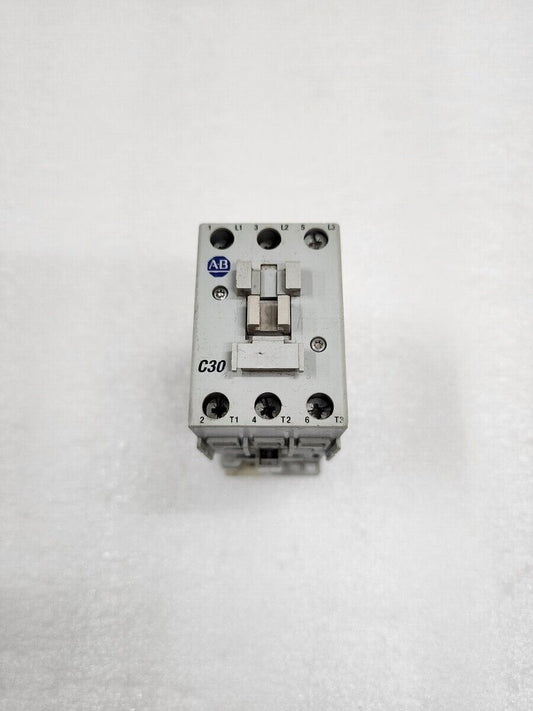 ALLEN BRADLEY 100-C30-00 SER C MAGNETIC CONTACTOR COIL VOLTAGE 24VAC