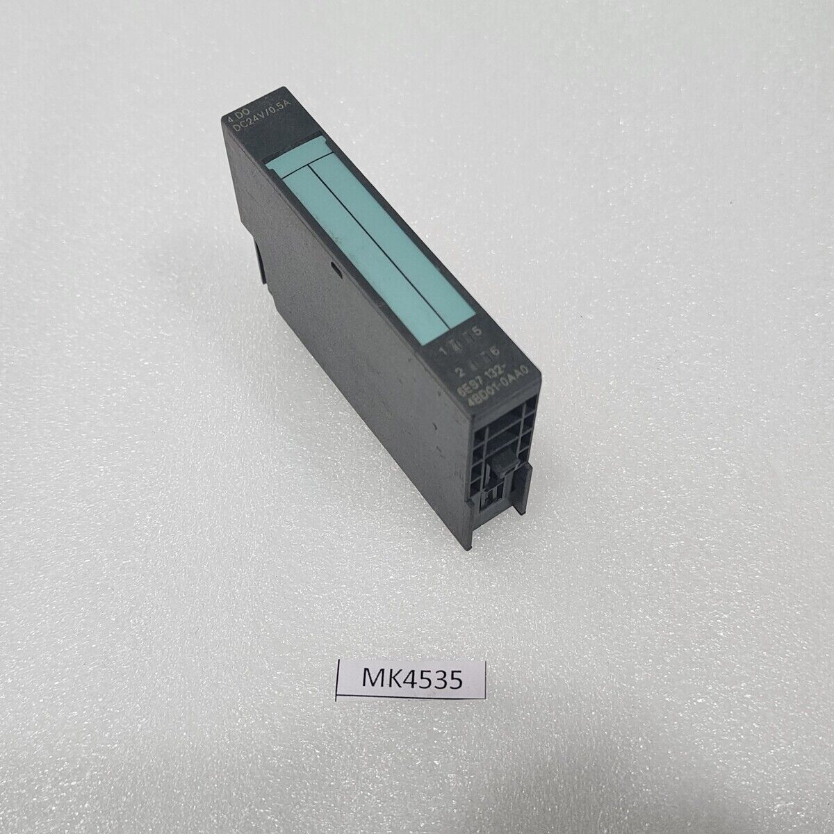 SIEMENS 6ES7 132-4BD01-0AA0 4-CH DIGITAL OUTPUT MODULE