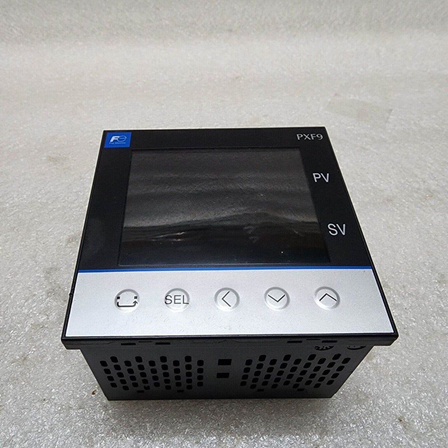 FUJI ELECTRIC PXF9ACY2-FVM00-P TEMPERATURE CONTROLLER 100-240VAC