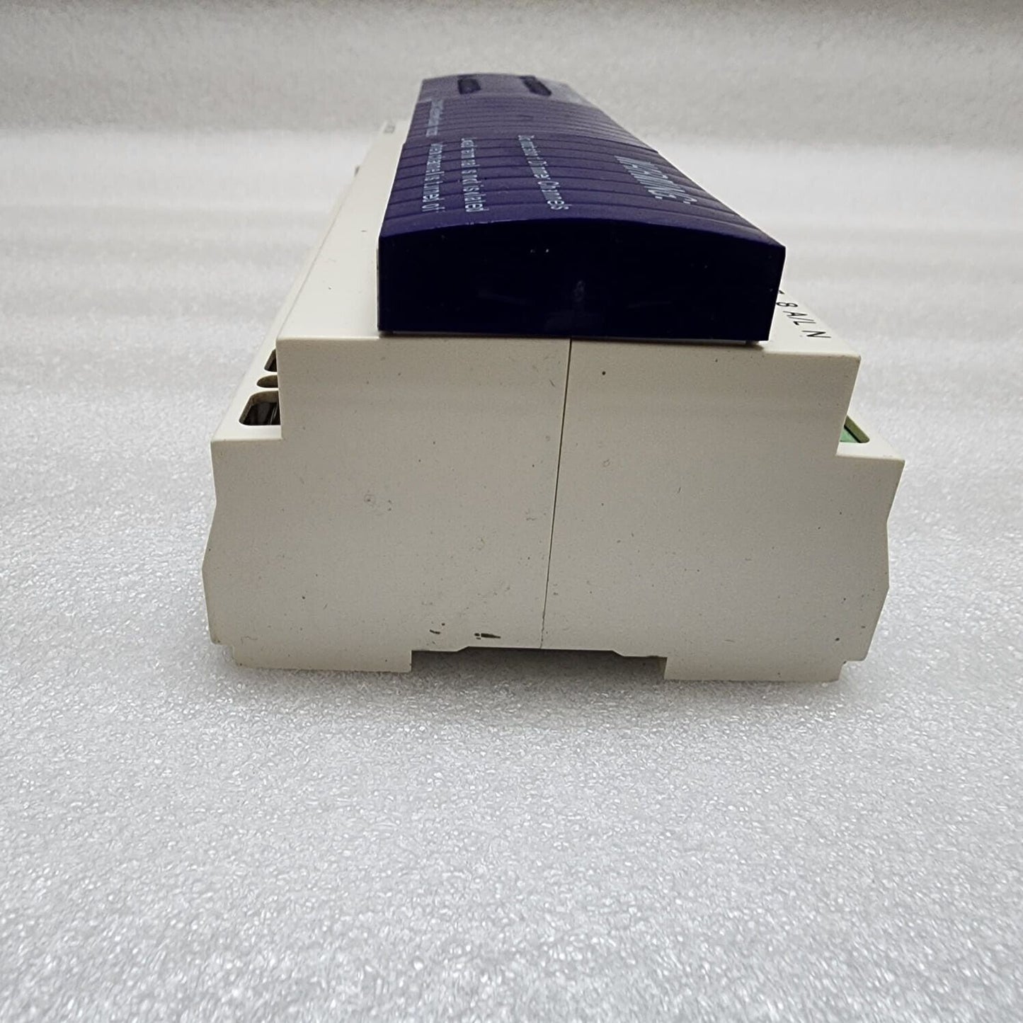 CLIPSAL L5508D1A 8-CH DIMMER 220-240V