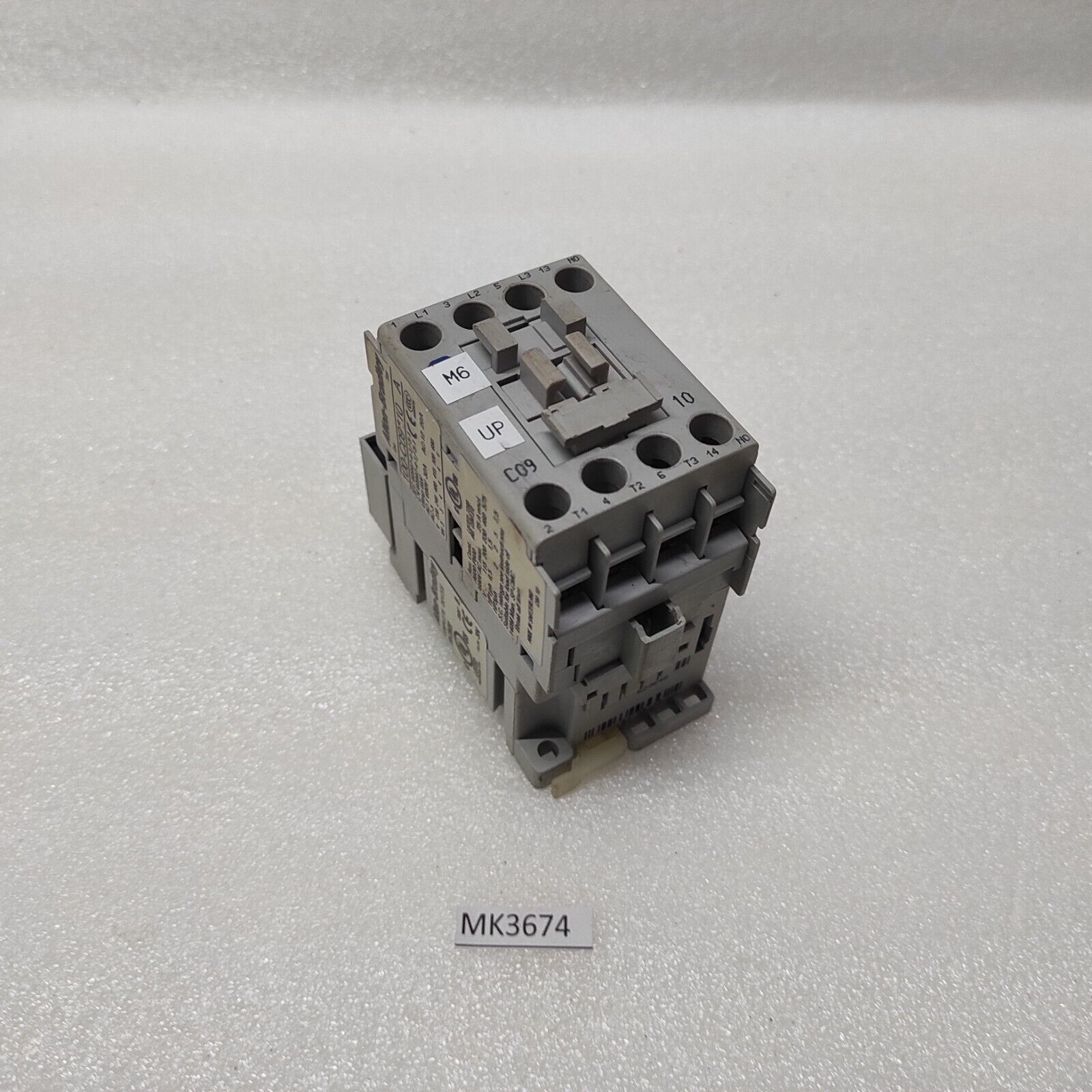 ALLEN BRADLEY CAT 100-C09-10 MAGNETIC CONTACTOR COIL VOLTAGE 110-280V