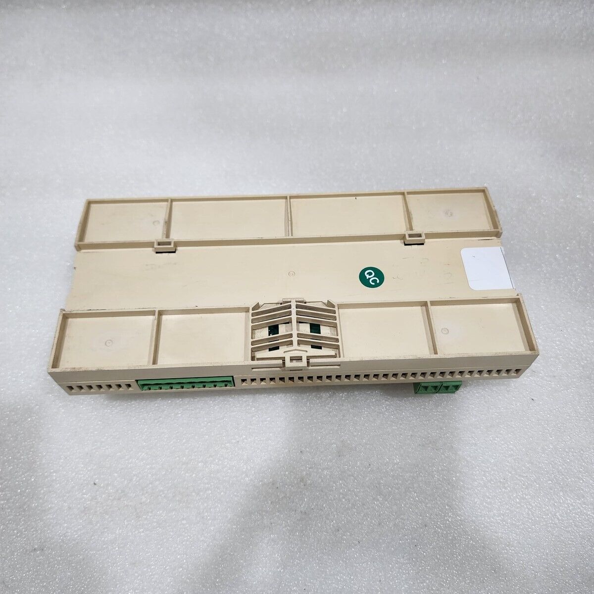 TRANE UC600 PROGRAMMABLE CONTROLLER X13651548-01 REV 102