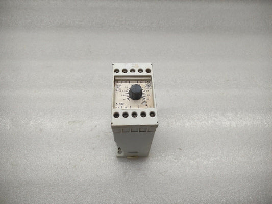 DOLD AI 930.30/66 TIME RELAY 0040681 230V