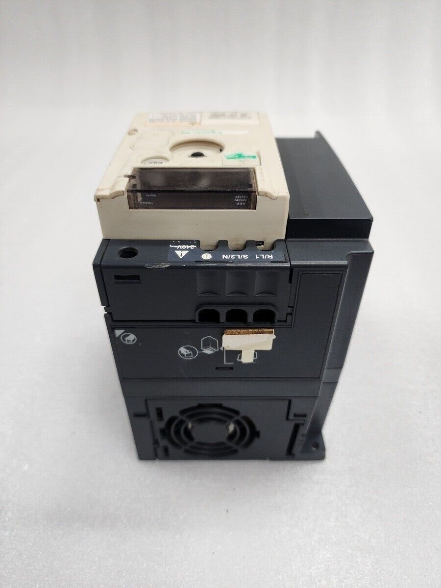 ATV12HU15M2 VARIABLE SPEED DRIVE 1.5KW-2HP 200-240V