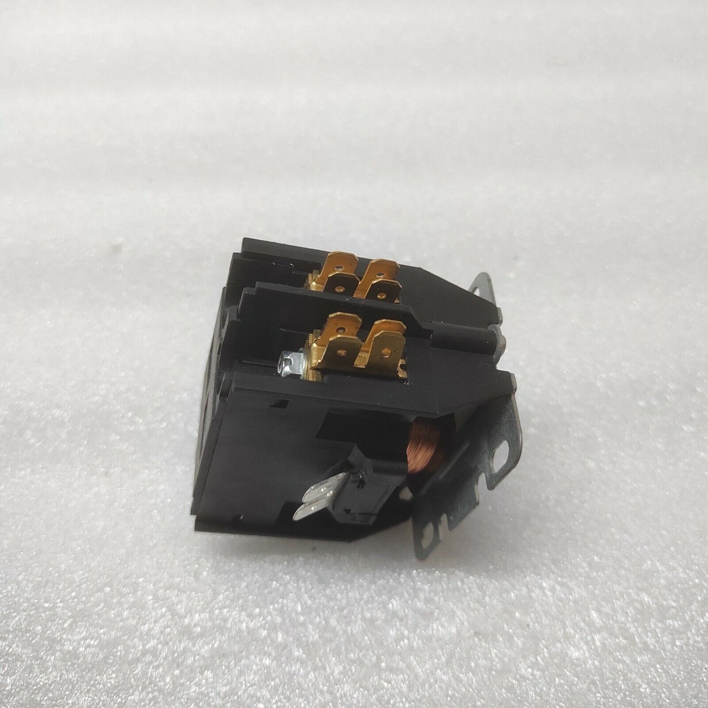 XIAMEN HONGMEI XMC0-322-EBBC012 CONTACTOR HN52KC024 COIL VOLTAGE 24VAC