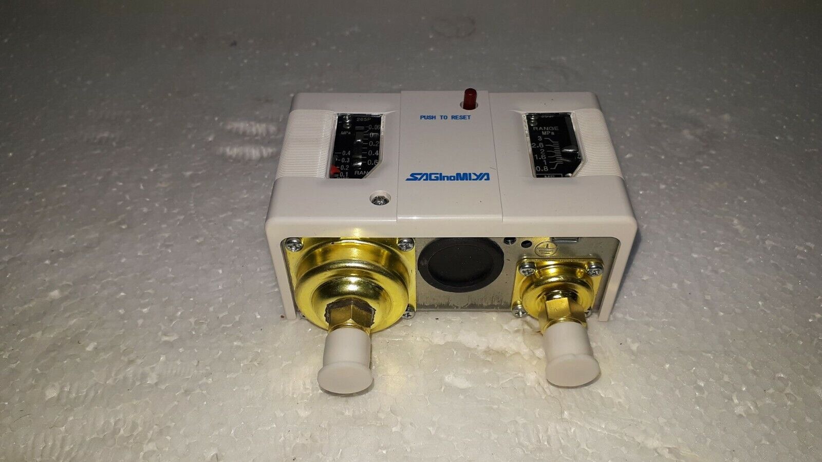 Saginomiya DNS-D606MQ Pressure Controls 1691255 DNSD606MQ