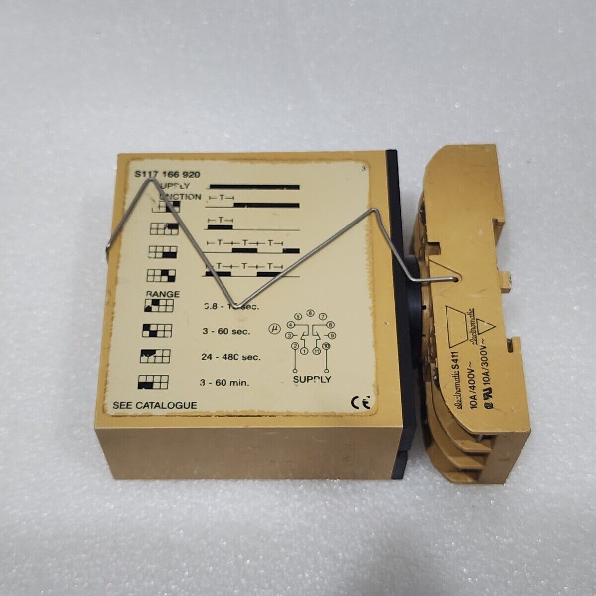 CARLO GAVAZZI S 117 166 920 COMBI TIMER AUTOMATIC START 24-230V
