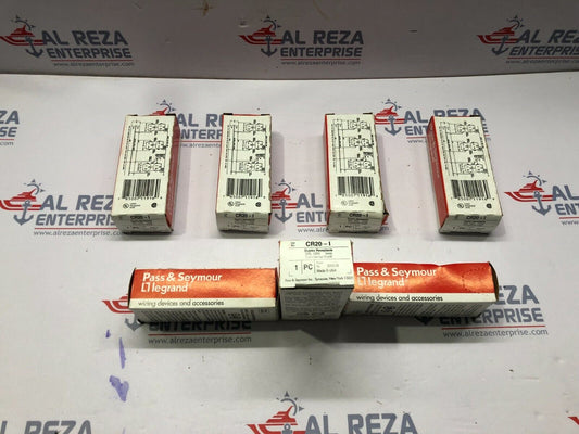 LEGRAND CR20-I DUPLEX RECEPTACLE 125V 20A LOT OF 7 UNIT