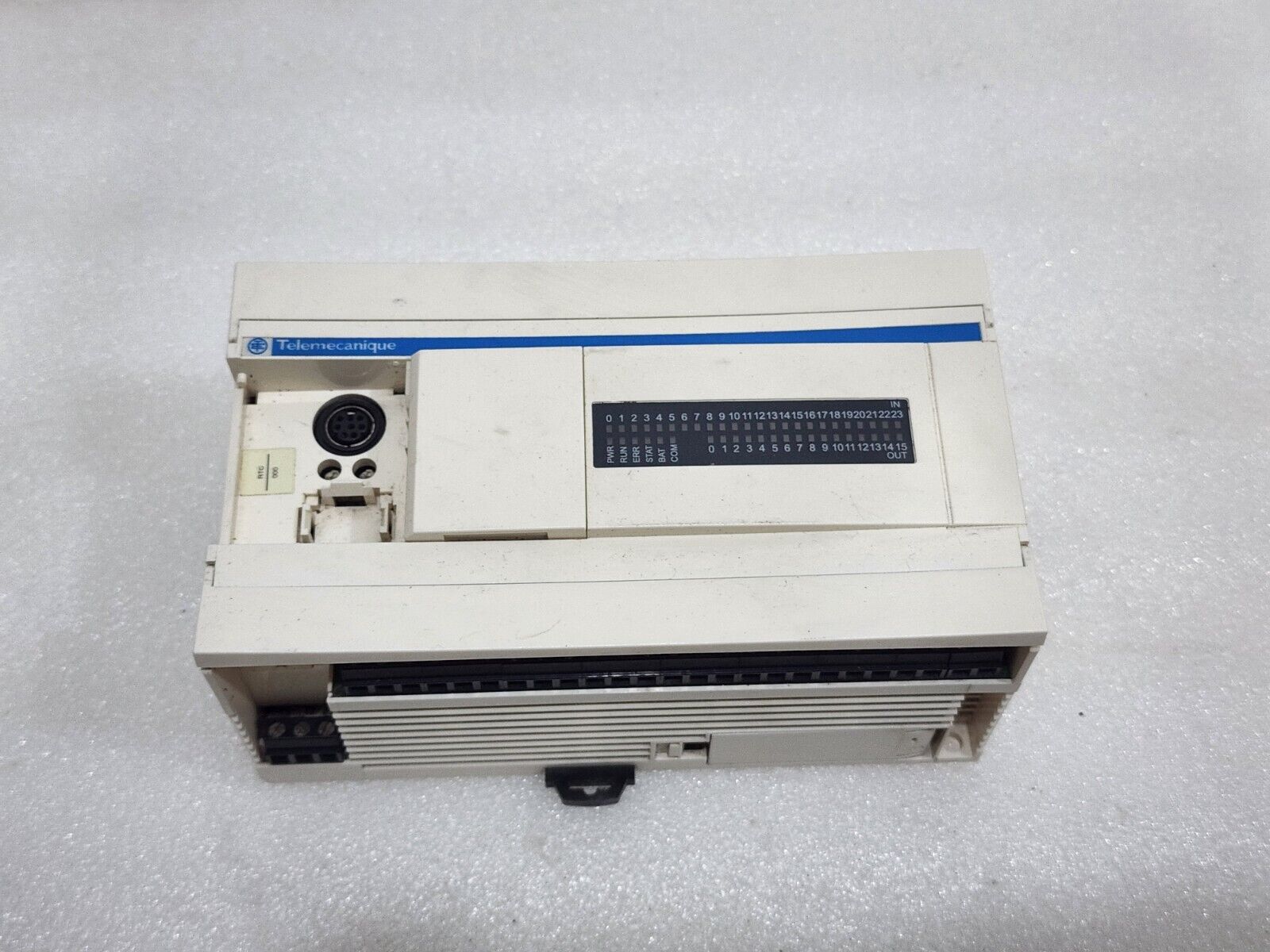 TWDLCDA40DRF COMPACT PLC 24VDC