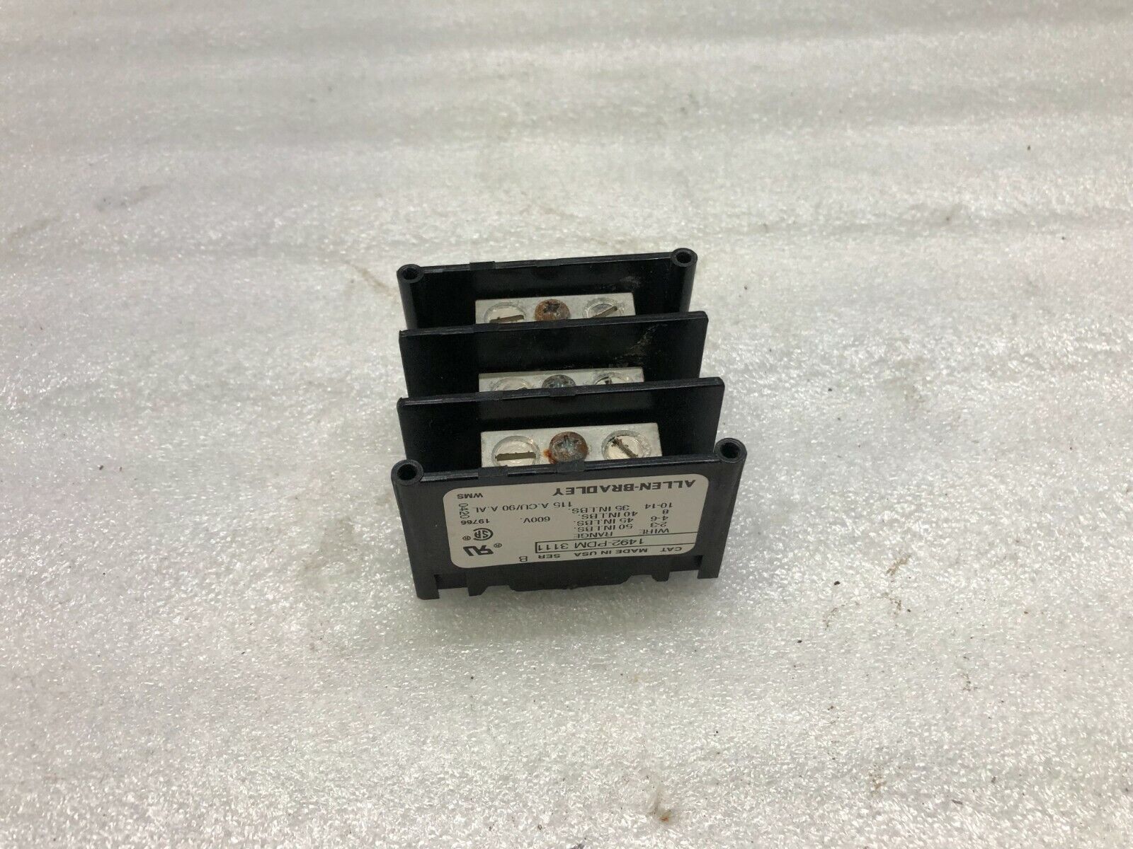 ALLEN BRADLEY 1492-PDM 3111 DISTRIBUTION BLOCK 115A 600V AC/DC