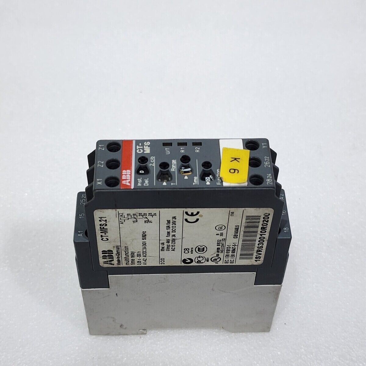 ABB CT-MFS.21 MULTIFUNCTION TIME RELAY 1SVR630010R0200 24-240VAC/DC