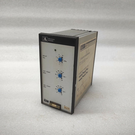 LOVATO ELECTRONIC DIVISION RVT 3-PH VOLT METER 110