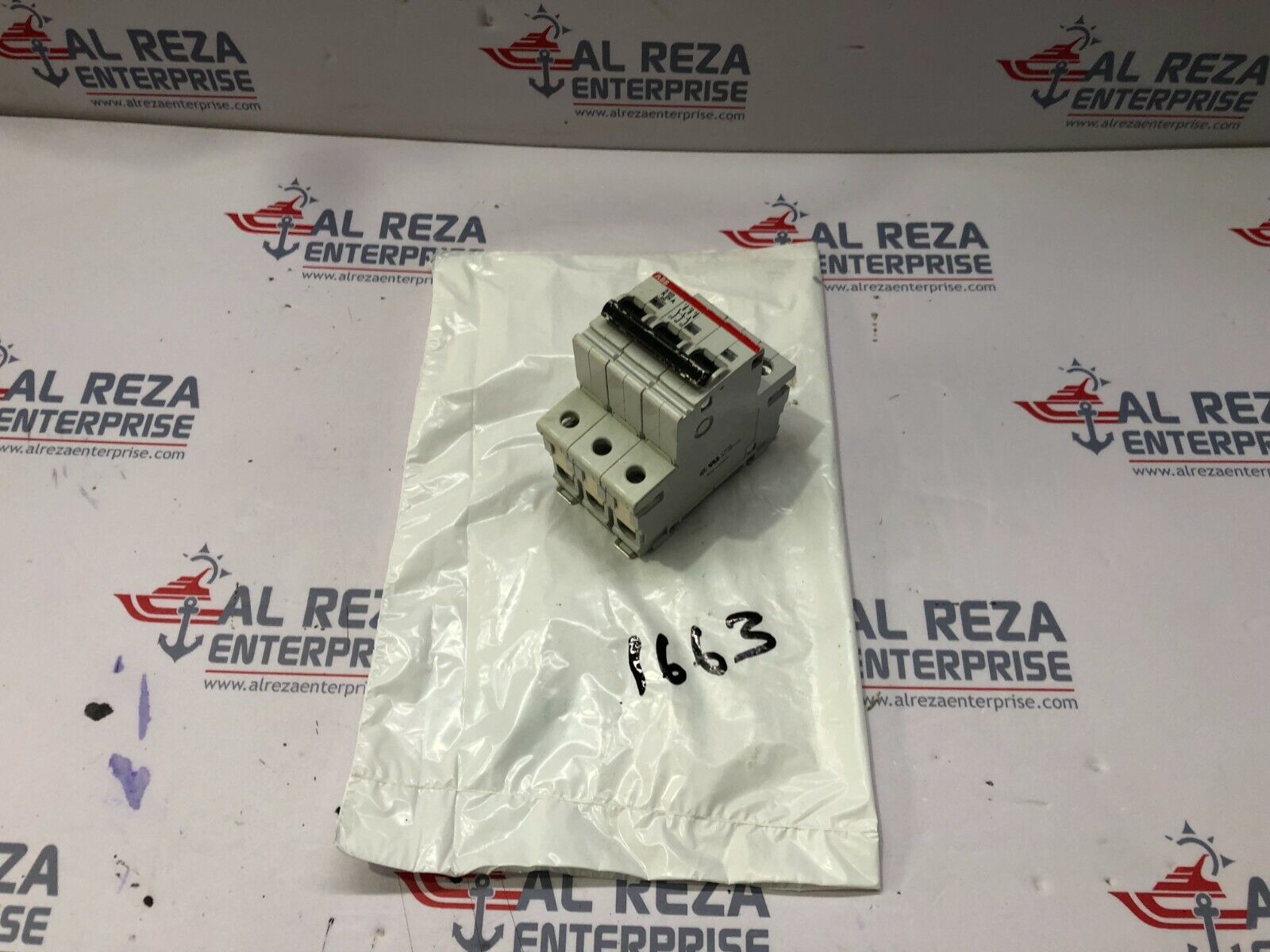 ABB S223 K 25A 3-POLE CIRCUIT BREAKER E76126 347/600 VAC LOT OF 2 UNIT