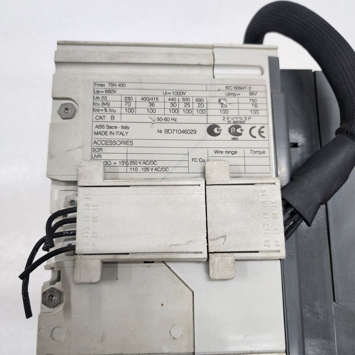 ABB SACE TMAX T5N 400 MOTOR OPERATOR 400A PR221DS 110-125V