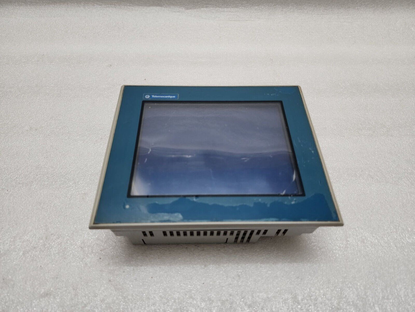 XBTOT2110 GRAPHIC TERMINAL 5.7" 24VDC