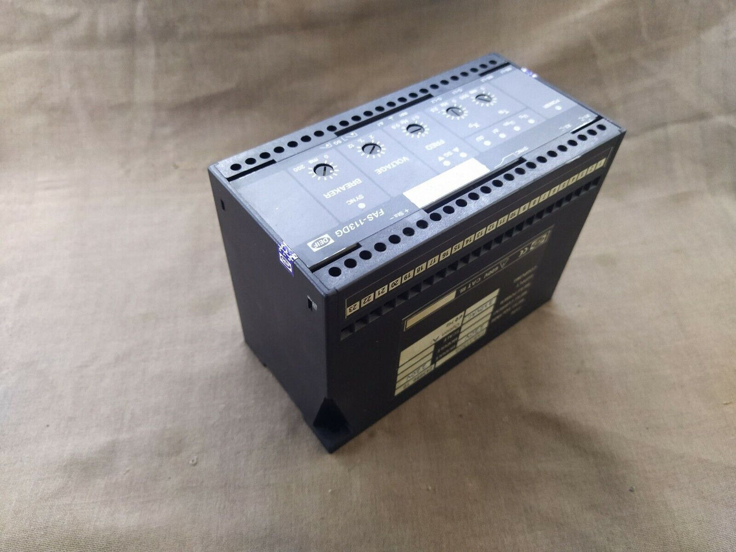 Deif FAS-113DG Synchronisation & Circuit Breaker Closing 243989.10 220V AC