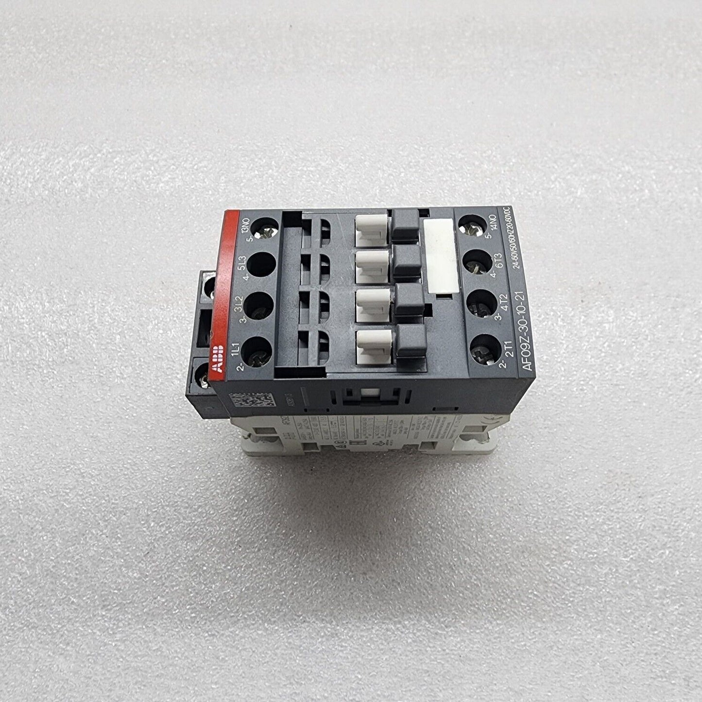 ABB AF09Z301021 CONTACTOR 24-60VAC/20-60VDC