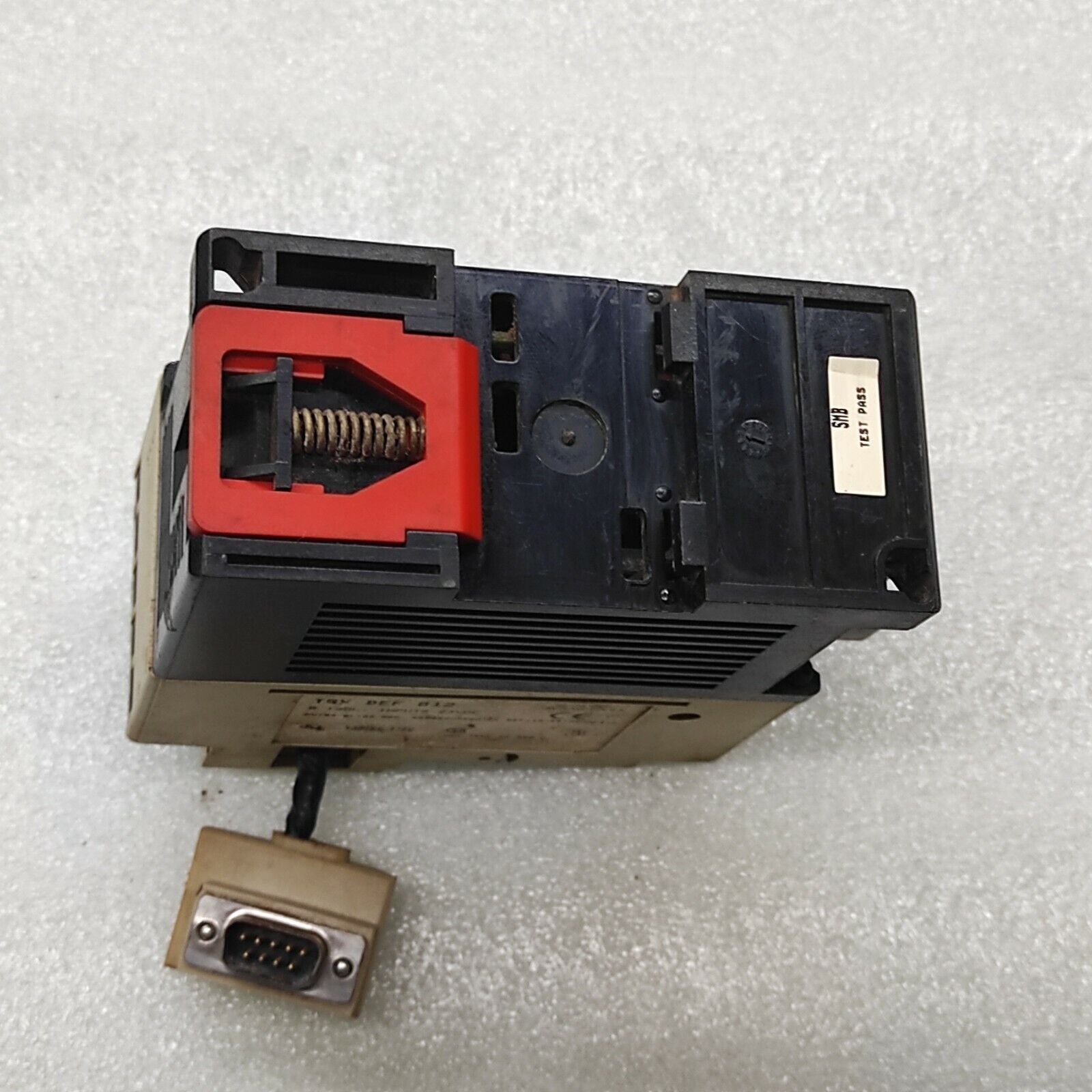 SE TSX DEF 812 INPUT MODULE TSXDEF812