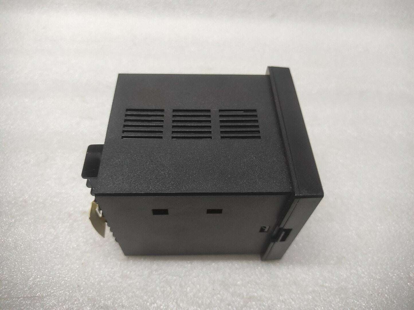 HANYOUNG NUX HY-2000-FPMNR 07 TEMPERATURE CONTROLLER 110-220V 