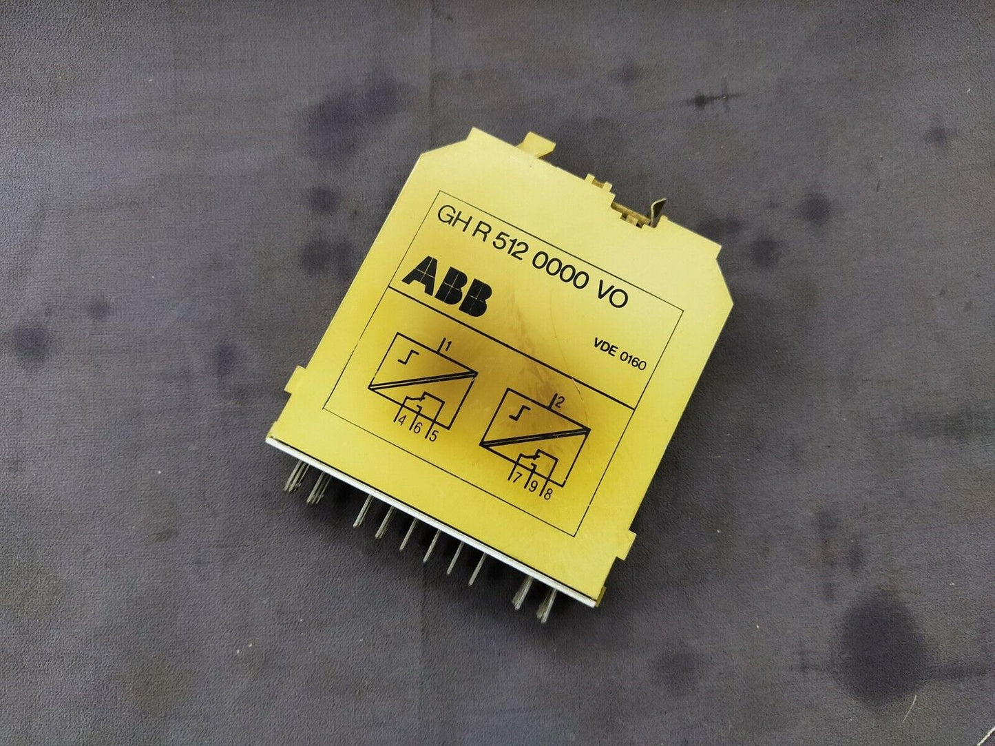 ABB GH R 512 0000 VO Relay Output Unit R51 VDE 0160 GHR5120000VO