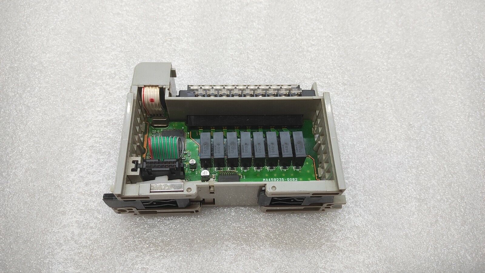 ALLEN BRADLEY CAT 1769-OW8I COMPACT I/O MODULE 