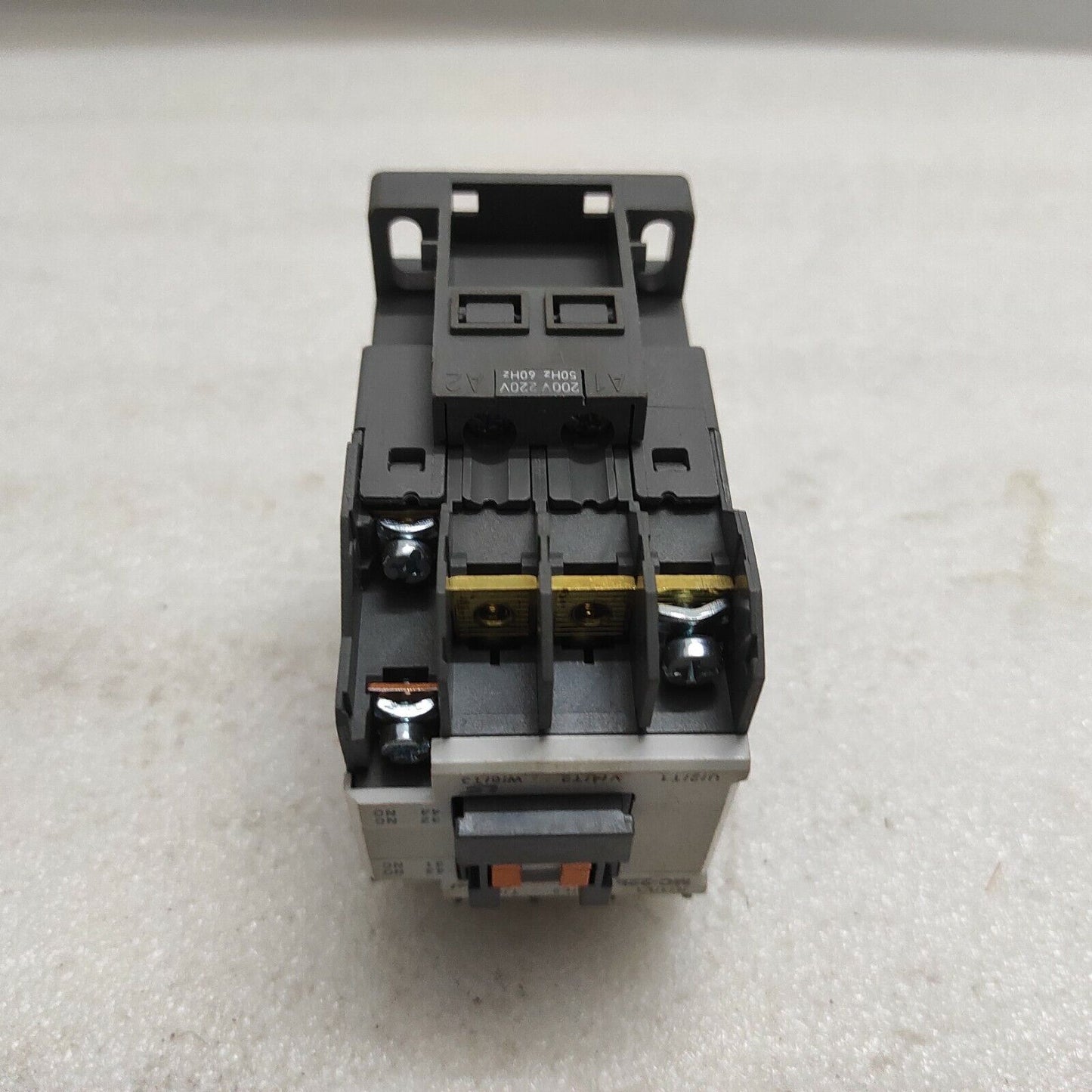 LS ELECTRIC MC-22B MAGNETIC CONTACTOR 22A COIL VOLTAGE 200-220V