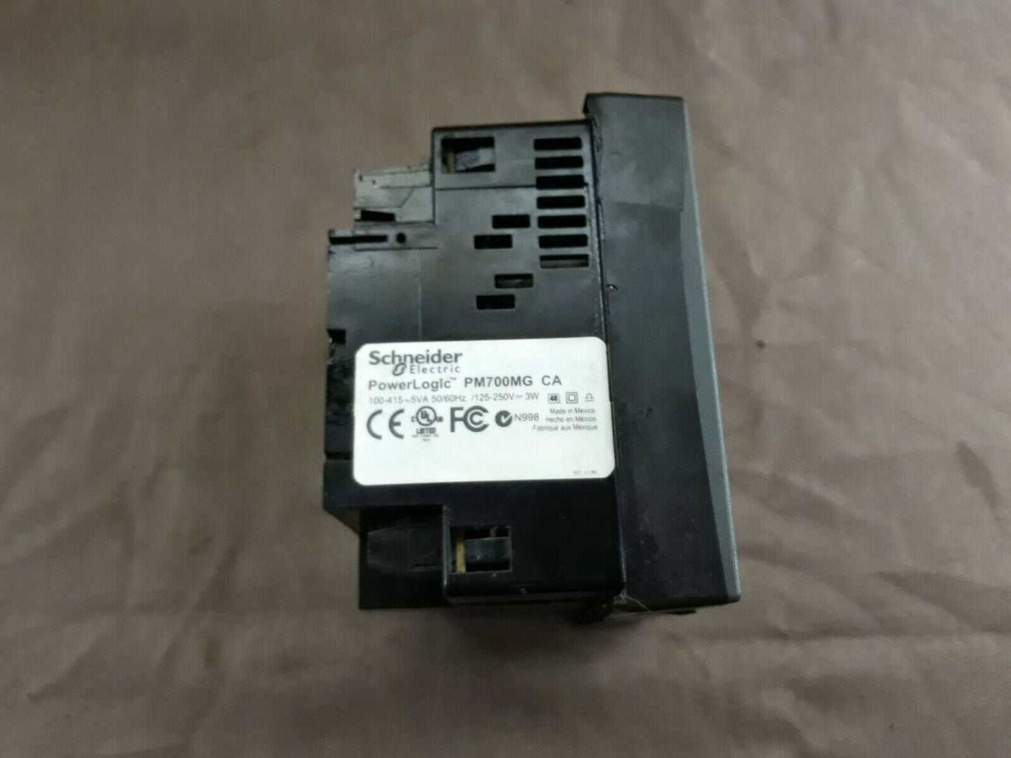 SE PM 700 Power Logic PM700MG CA