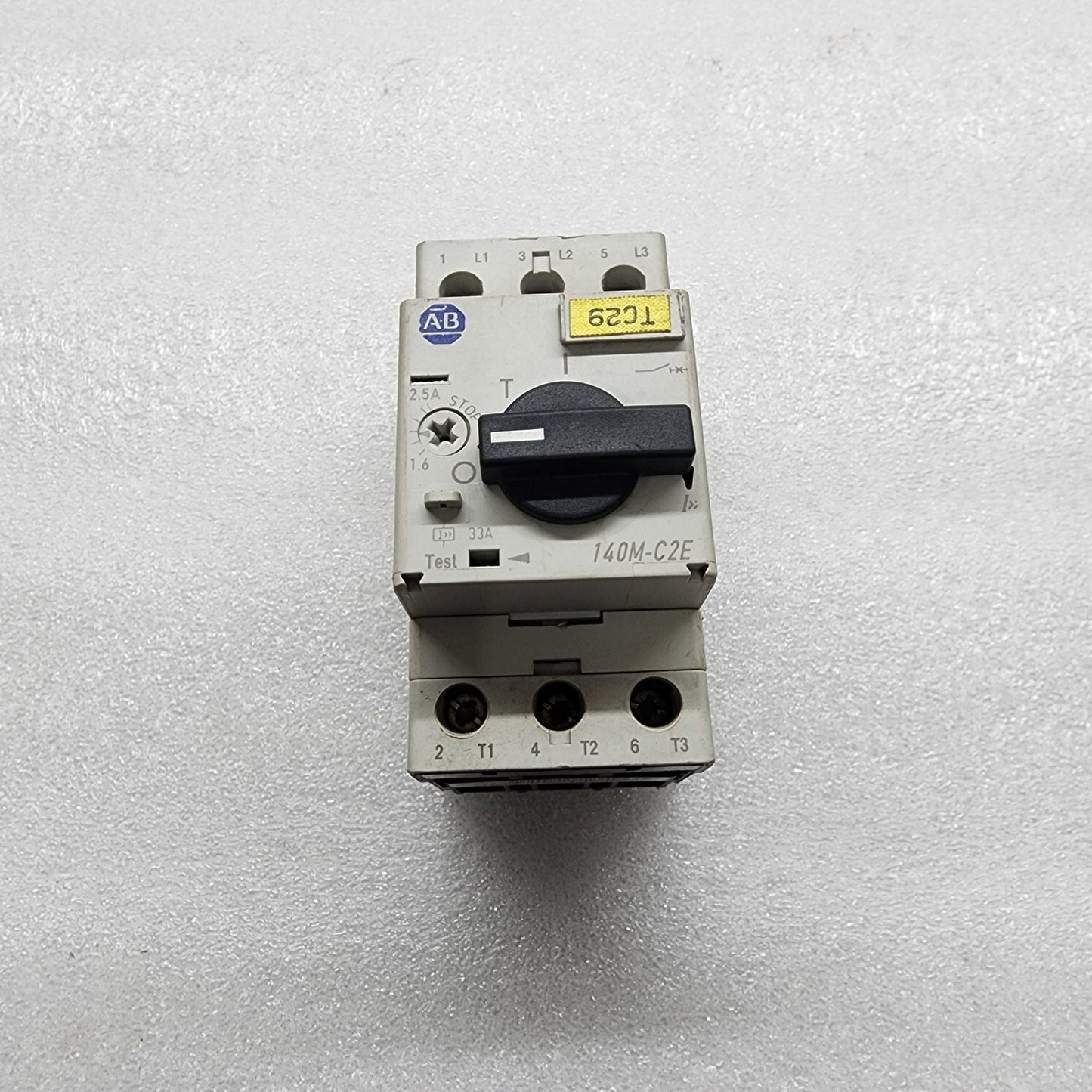 ALLEN BRADLEY CAT 140M-C2W-B25 MANUAL MOTOR STARTER 1.6-2.5A