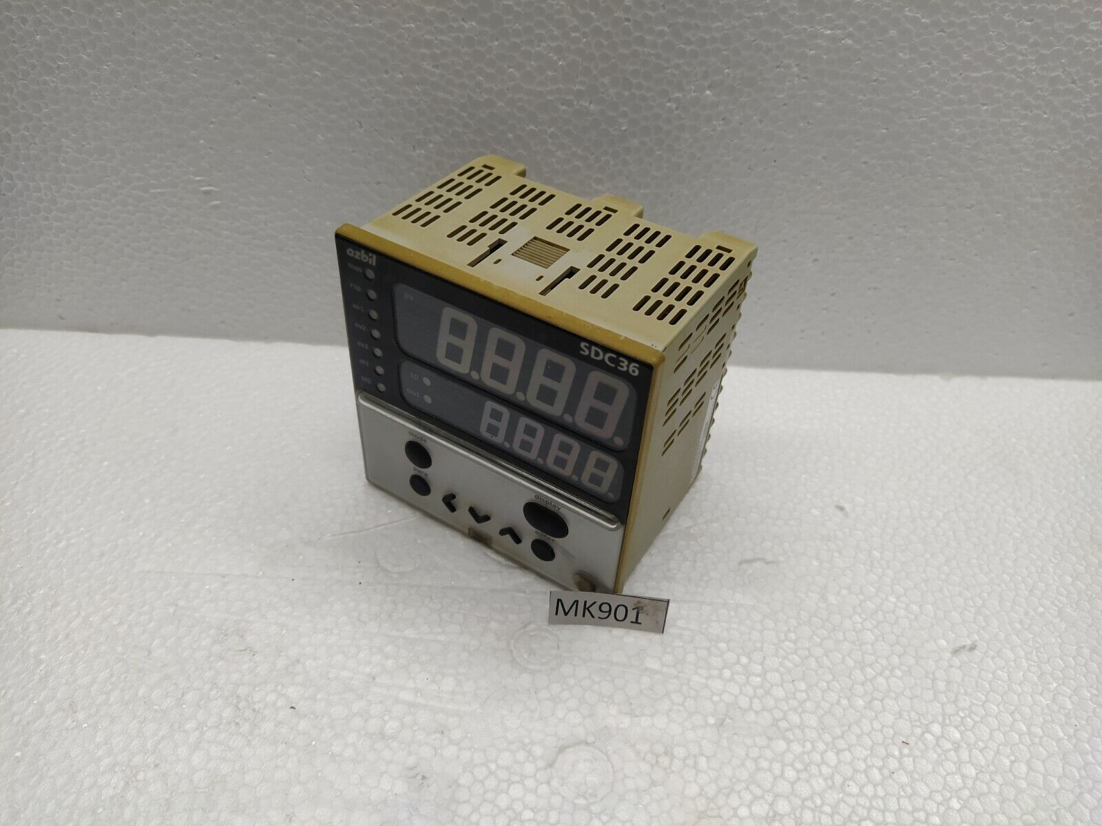 Yamatake Azbil SDC 36 Digital Indicating Controller C36TC0UA4000 SDC36 100-240V