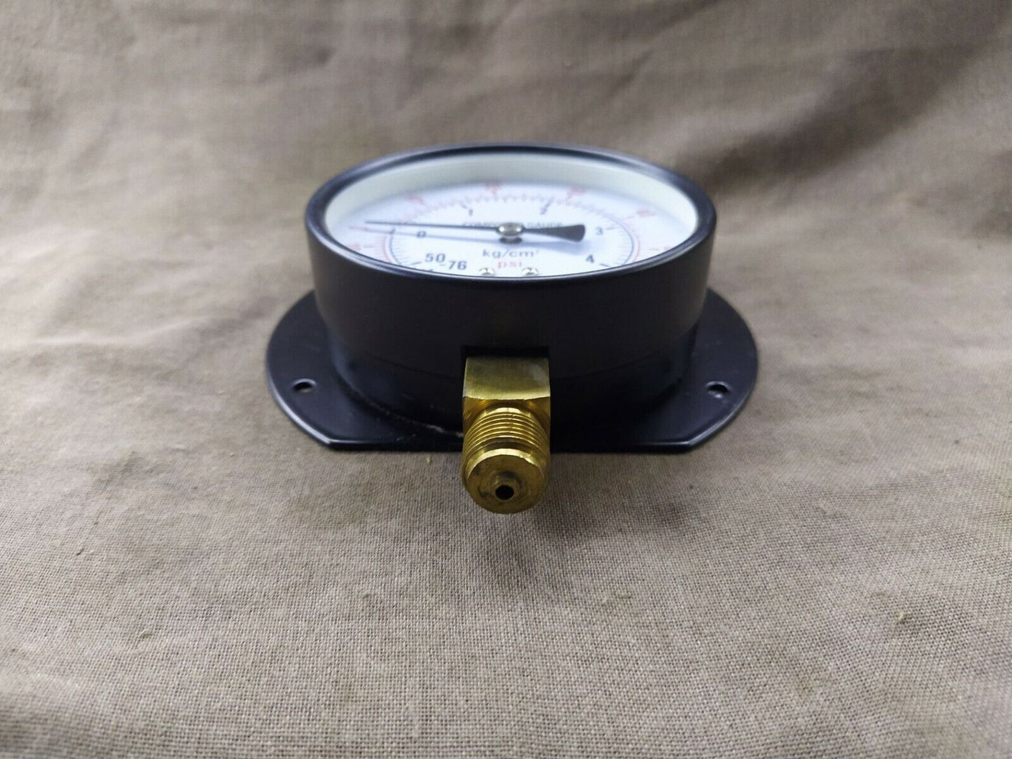 WIKA Compound Gauge 60 PSI/4 KG-CM2