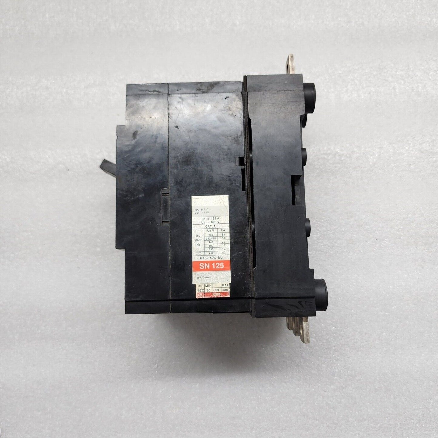 ABB CIRCUIT BREAKER SACE SN125 125A