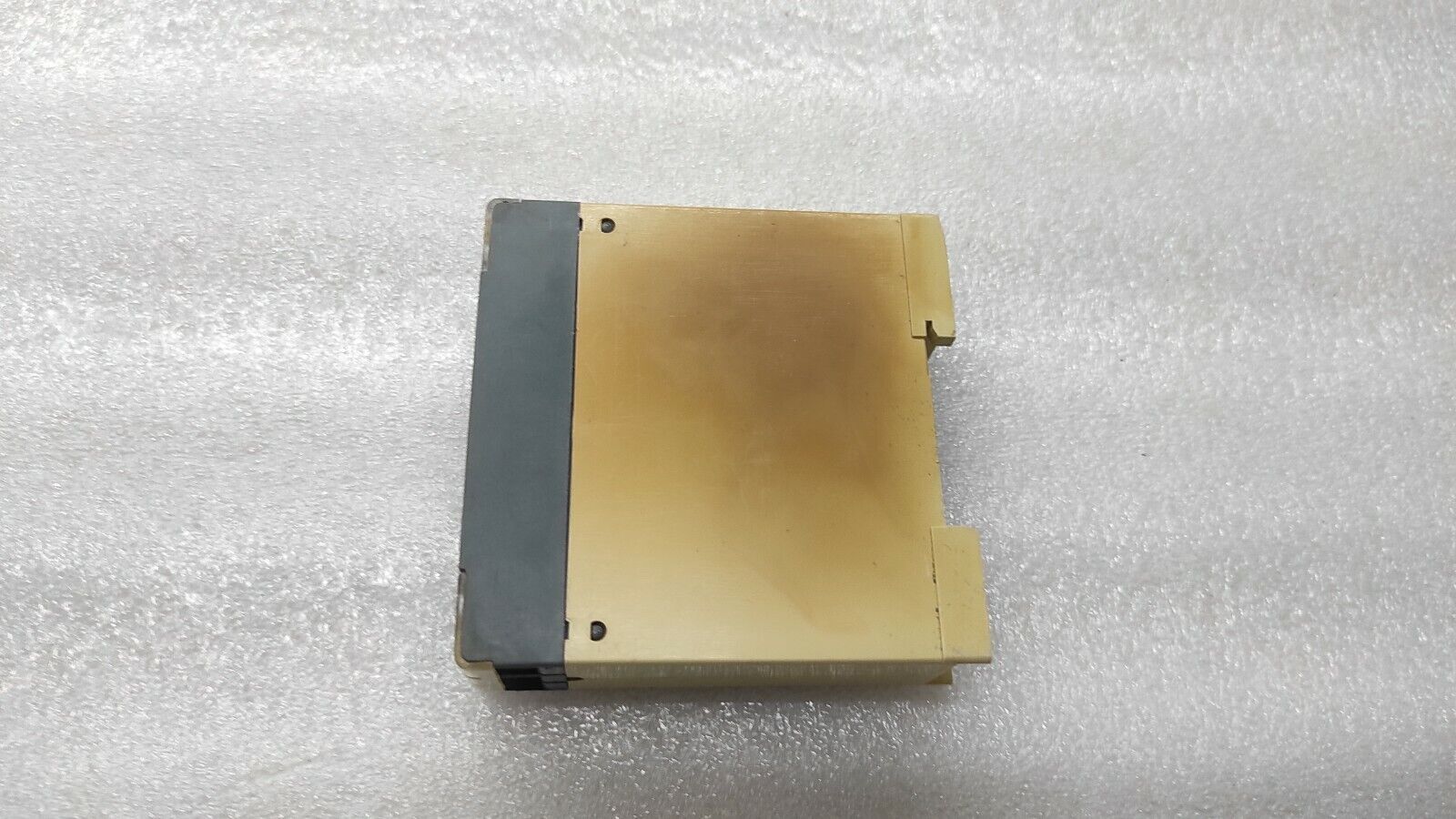 ABB CT-MFE TIME RELAY 1SVR550029R8100 24-240V AC/DC 0.05S-100H