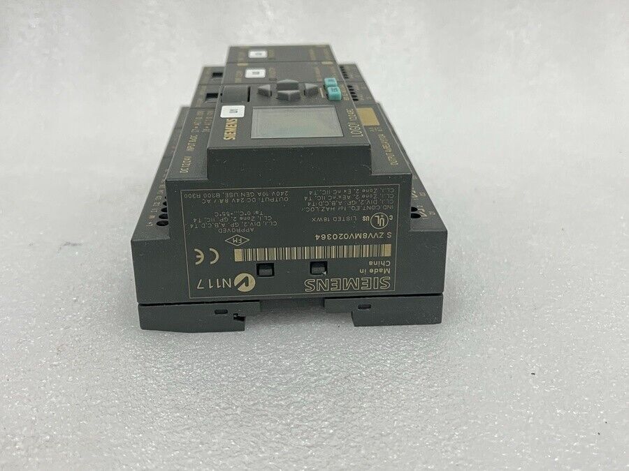 SIEMENS 6ED1 052-1MD00-0BA5 LOGO 12/24 RC WITH DM8 12/24 R 6ED1 055-1MB00-0BA1